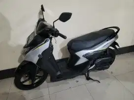 Gear 125 f1 2021 silver gbm