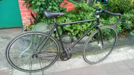 Sepeda fixie United solois rem terpedo muluss