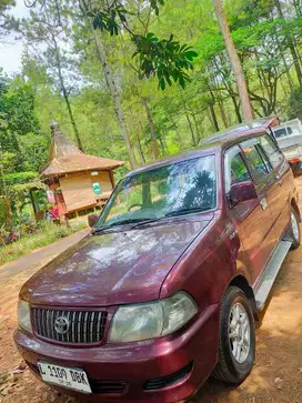 Toyota Kijang 2004 Bensin