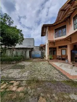 Rumah Mewah Megah di Kembangan