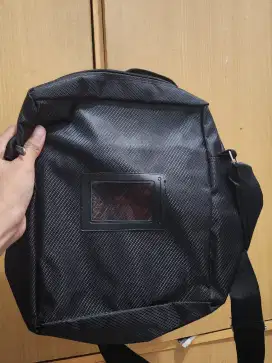 Tas selempang umrah