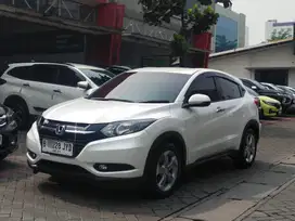 HRV 2017 E CVT TERMURAH