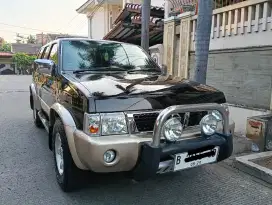 Nissan Terano KingSroad K2 2004