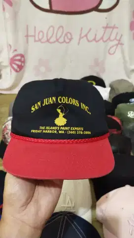 Topi 2 warna tali kapal