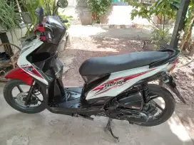 Di jual honda beat 2015