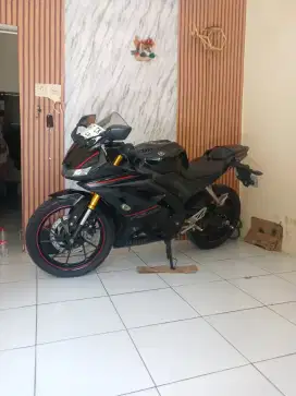 YAMAHA R15 V3 2018