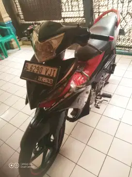 jupiter MX 135cc..bawahan ori.mesin ok..kelistrikan ok..pajak of 1 bln