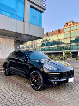 2015 Porsche Macan 2.0T PDK Kondisi Mulus Rawatan Porsche Centre JKT