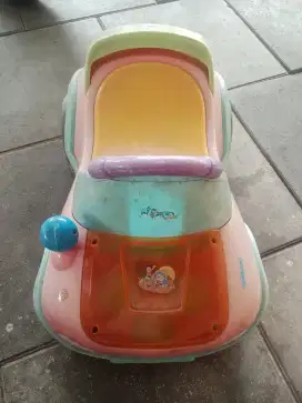 Mobil mobilan anak