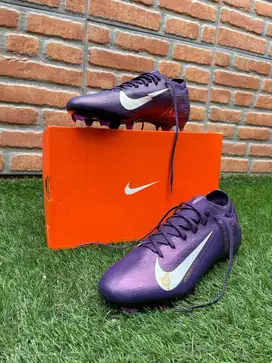 NIKE ZOOM MERCURIAL VAPOR 16 PRO KM X KYLIAN MBAPPE FG