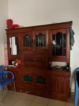 Lemari kayu jati