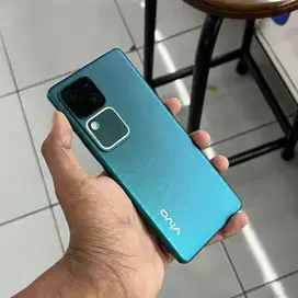vivo v30 12/512 second