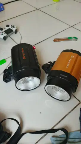 Lampu flash studio foto