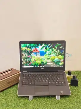 FHD i7 SSD – Lengkap Buat Kerja & Tugas!