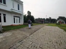 Tanah 3500 bisa termin Deket jln raya Kranggan cibubur