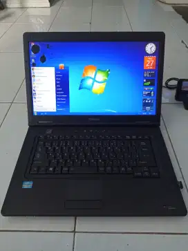 Toshiba dynabook Satellite B552/G,Mulus 98%,Intel Core i5,Layar 16in
