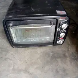 Oven cosmos di jual murah karna sudah jarang pakai