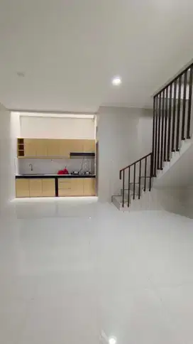 Rumah Baru 2 Lantai Minimalis di Taman Kopo Indah 1 Bandung