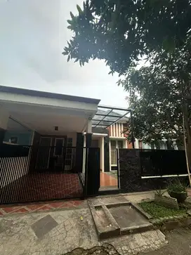 Disewakan Rumah di Komp. Serpong Park Dekat Tol Jelupang