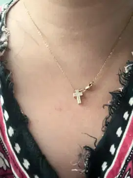 EMAS Kalung Salib