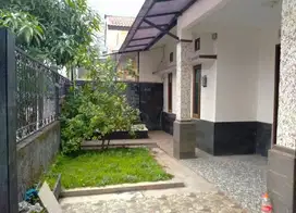 Rumah Minimalis Terawat Nyaman di Taman Kopo Indah TKI 3