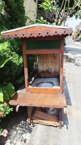 Gerobak grobak kayu untuk jualan