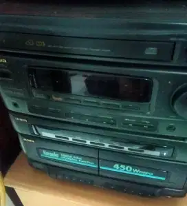 Tape mini compo merek aiwa kondisi hidup dn bagus