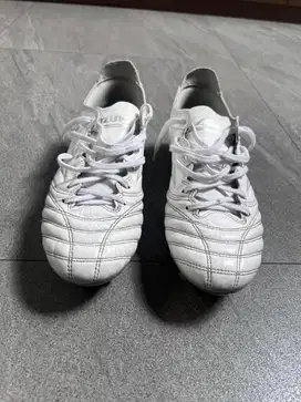 Mizuno morelia neo prelove