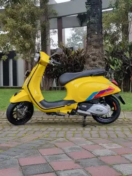Vespa Primavera S 150 ABS IGet pmk 2024 Odo 6rb Yellow Sole Koko Motor