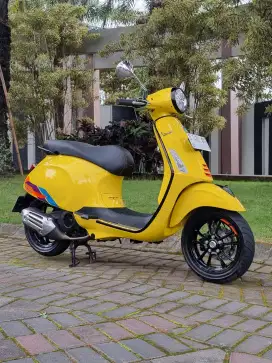Vespa Primavera S 150 ABS IGet pmk 2024 Odo 6rb Yellow Sole Koko Motor