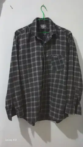 Kemeja XL 2 baju