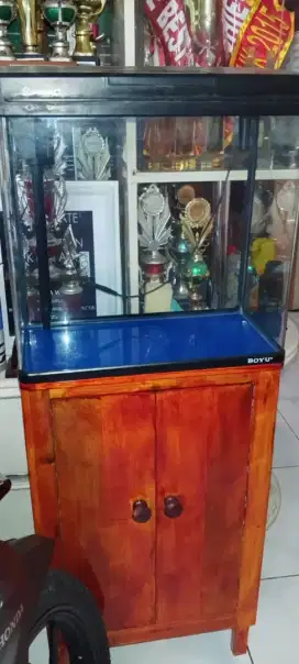 Aquarium bending boyu azko meja kayu