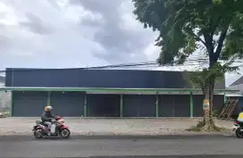 Disewakan ruko strategis cocok buat usaha kantor lokasi dekat jakal