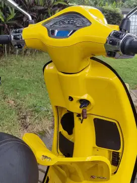 Vespa Primavera S 150 ABS IGet pmk 2024 Odo 6rb Yellow Sole Koko Motor