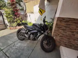 Kawasaki BR200 Pulsar 200ns 2014