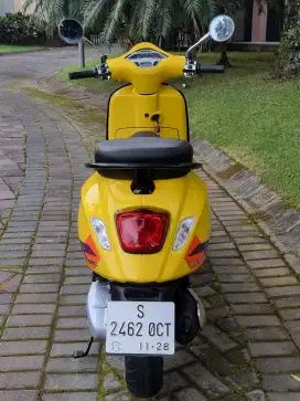 Vespa Primavera S 150 ABS IGet pmk 2024 Odo 6rb Yellow Sole Koko Motor