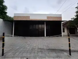 Disewakan ruko baru dan strategis cocok buat usaha