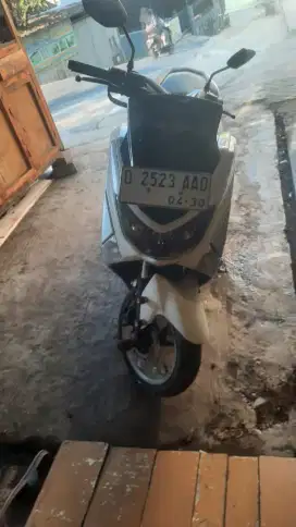 N-max tahun 2016