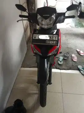 Di jual motor Supra x fi 2018