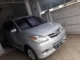 Avanza 2010 1.3 G AT