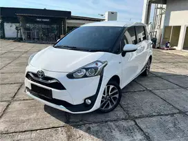 (Km Antik 20ribu Record) TOYOTA SIENTA V AT 2020