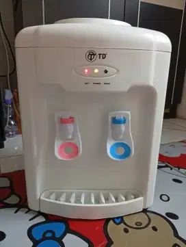 Dispenser TD Panas Normal Bekas