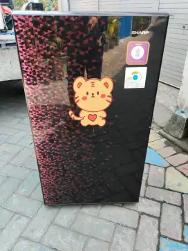 Kulkas 1 pintu sharp orisinil pabrik normal dingin beku siap pakai