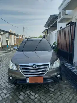 Toyota innova manual bensin 2015