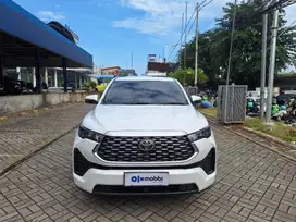 TDP Rendah Toyota Kijang Innova 2.0 Zenix G CVT Bensin-AT 2023 Hitam C
