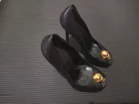 Alexandre Mcqueen squll peep