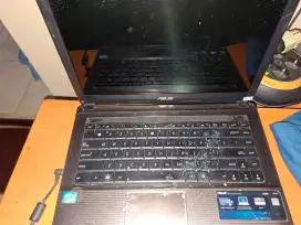 Asus A44H Matot