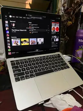 Macbook Pro 2017 Touchbar JUAL CEPAT MURAH