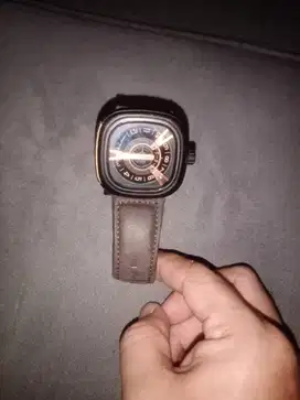 Sevenfriday Ori