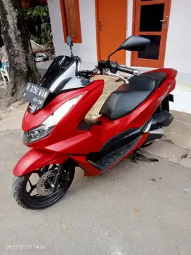 Honda pcx 160 2021 km low